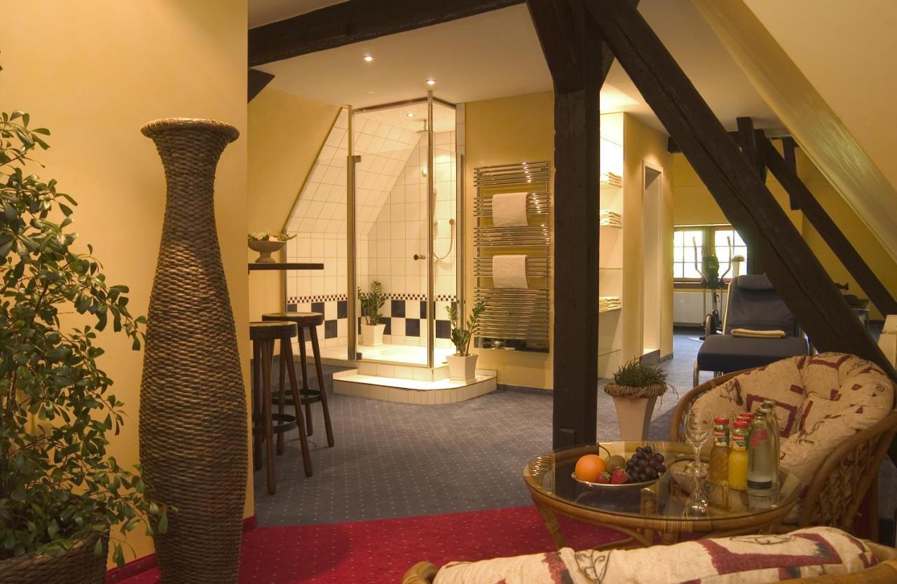 Parkhotel Unter Den Linden Халберщат Екстериор снимка